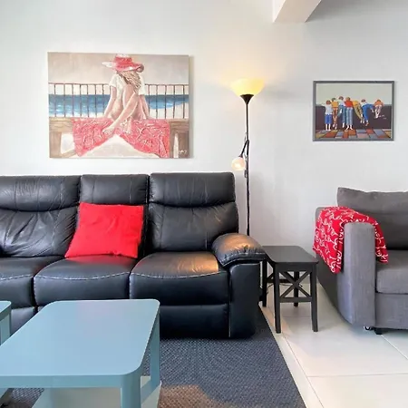 Apartment Fuer 4 Personen Ca 80 Qm In Nerja, Andalusien Costa Del Sol *